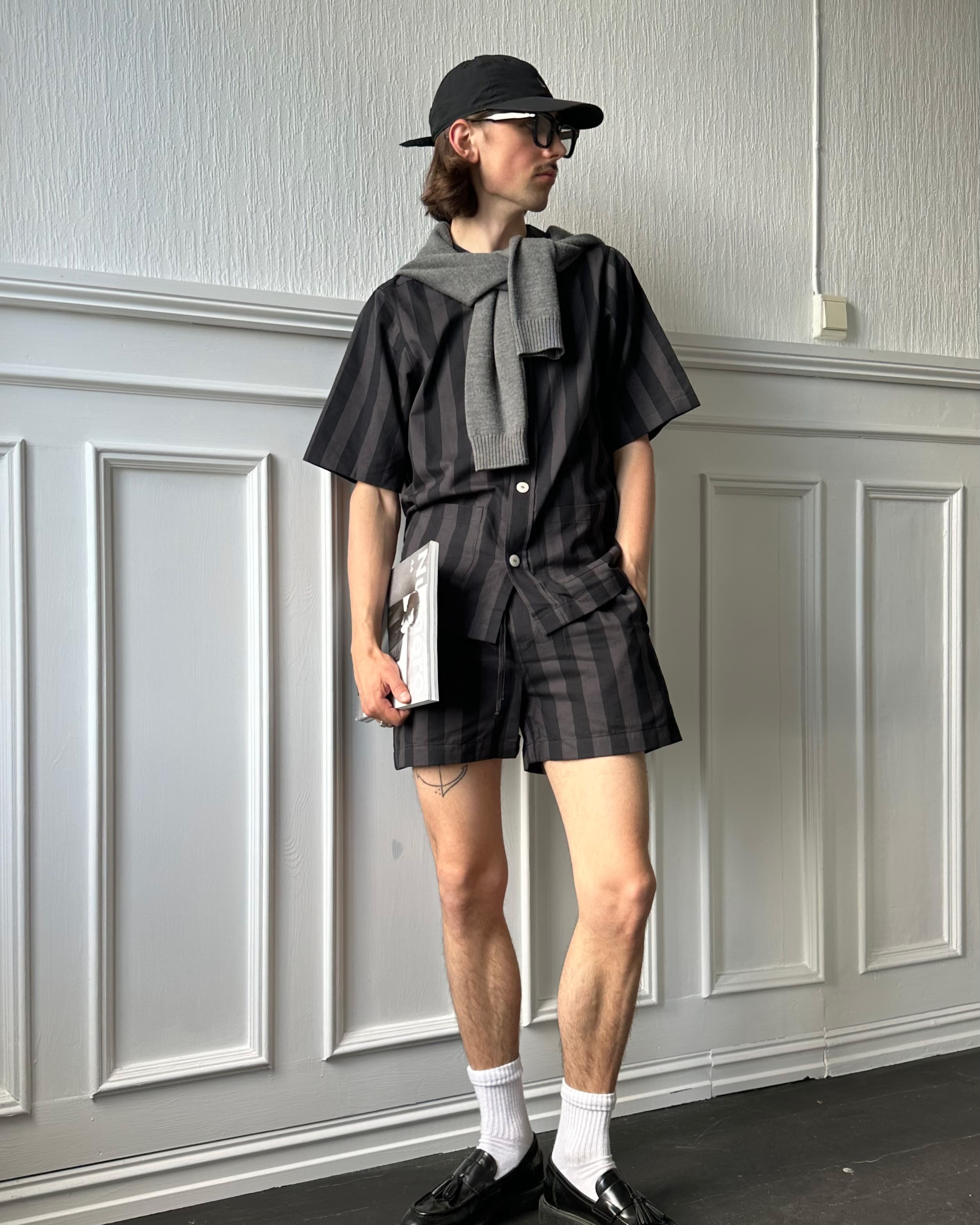 Uno Short
