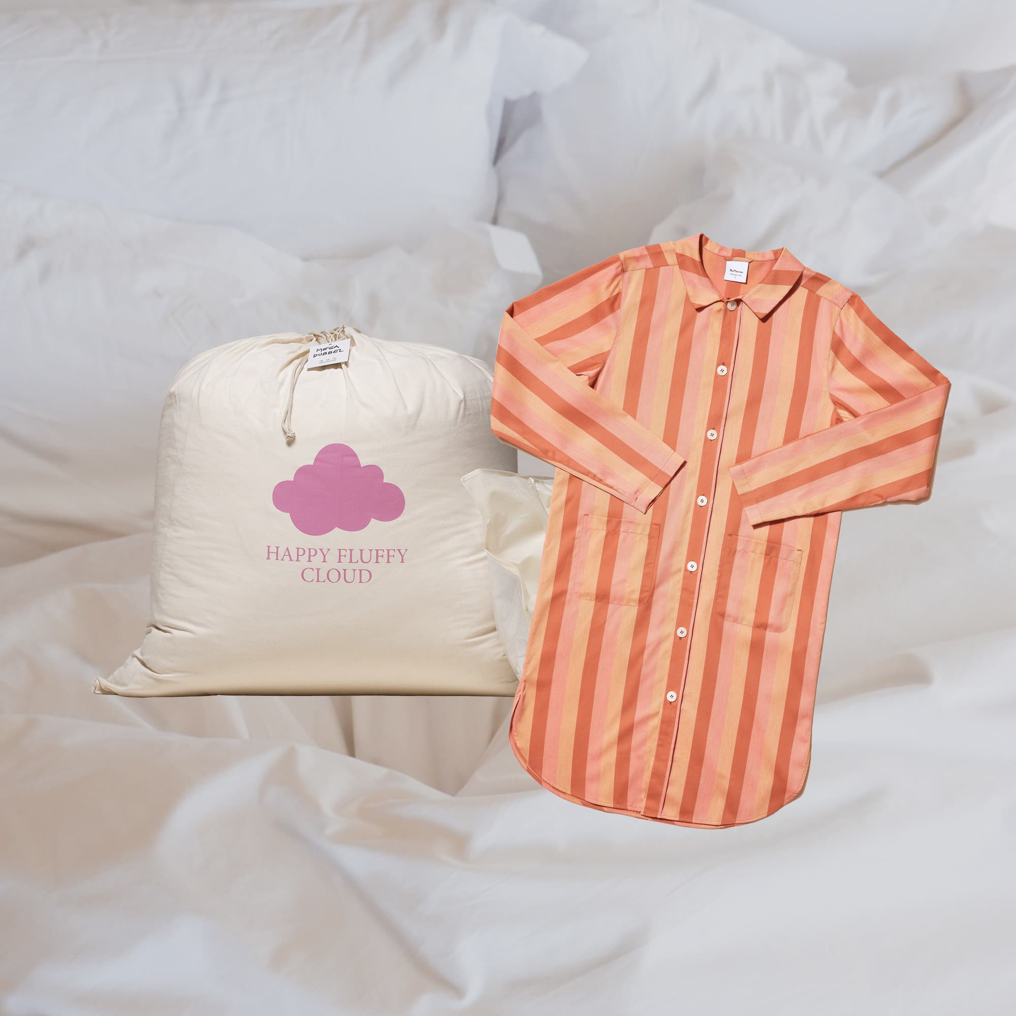 Happy Fluffy Cloud Package Megafluff Double duvet & Nufferton - Uno Nightshirt