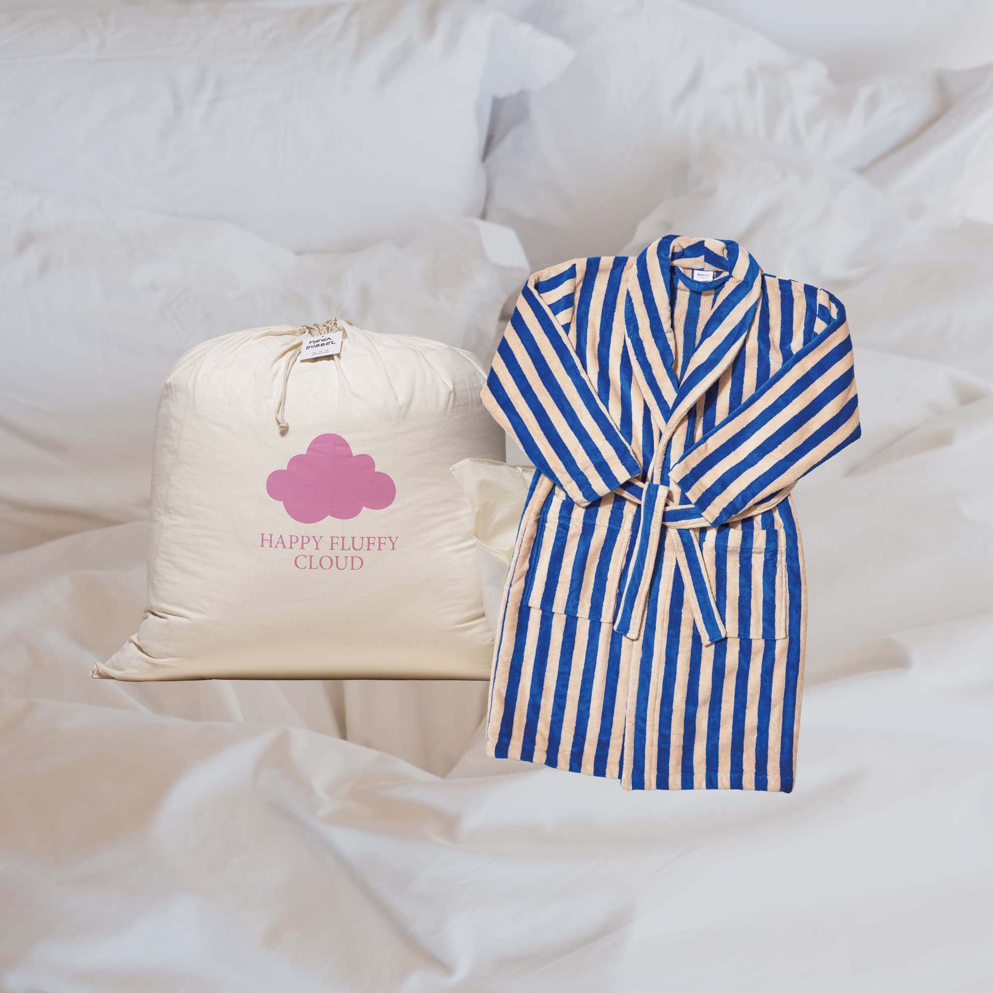 Happy Fluffy Cloud Package Megafluff Double duvet & Nufferton - Roy Robe